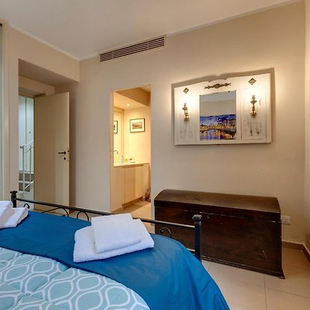 Golden House Apartment Флоренция Екстериор снимка