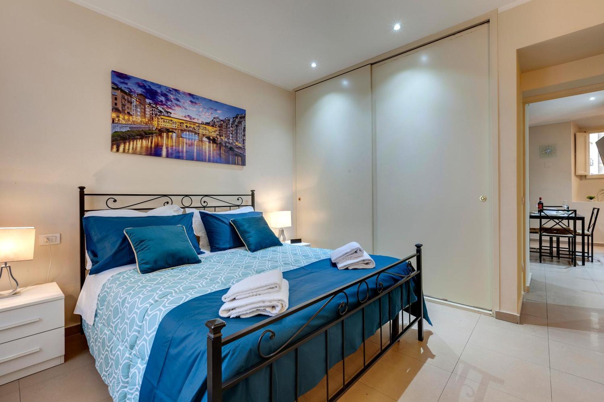 Golden House Apartment Флоренция Екстериор снимка