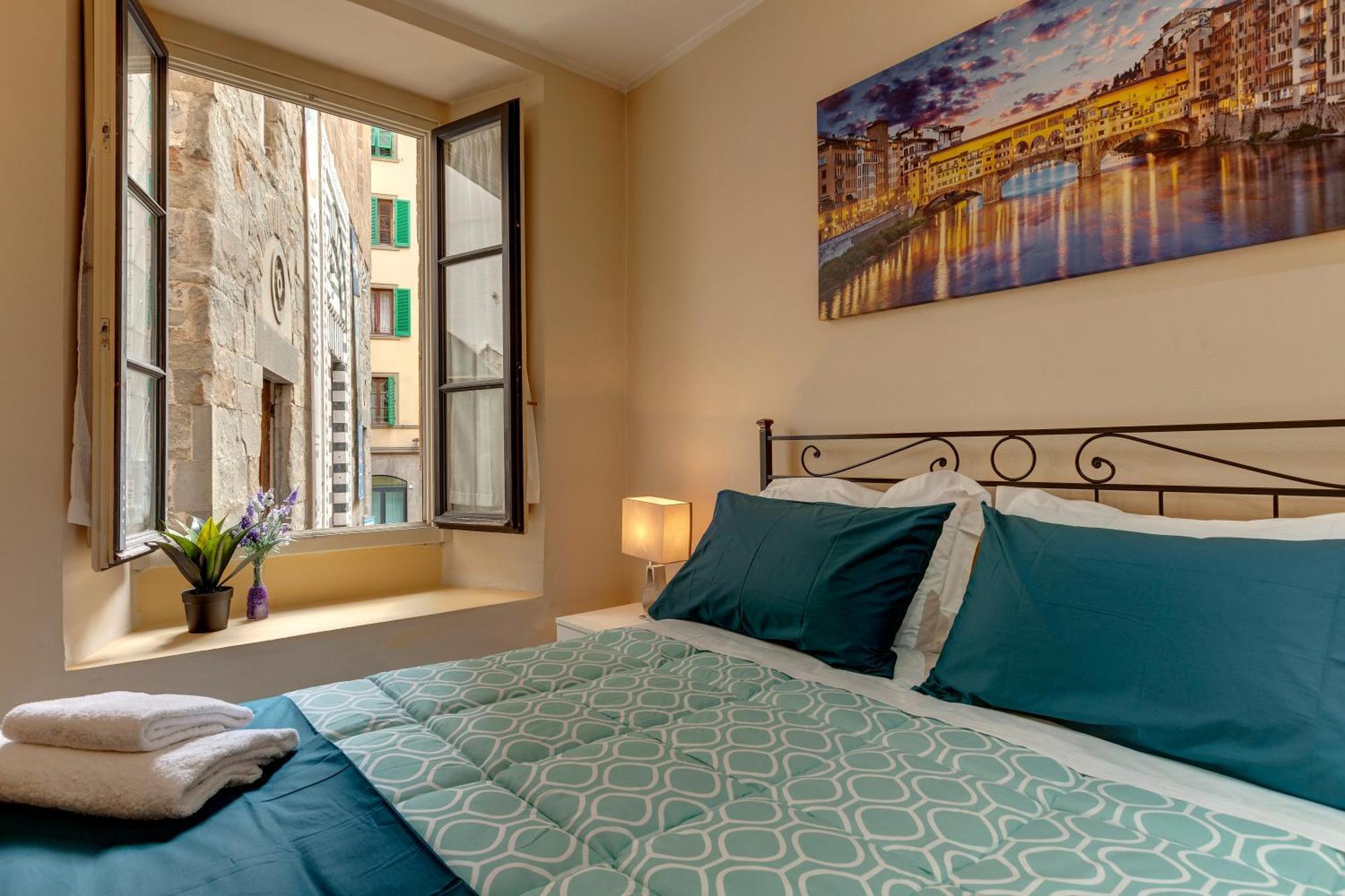 Golden House Apartment Флоренция Екстериор снимка