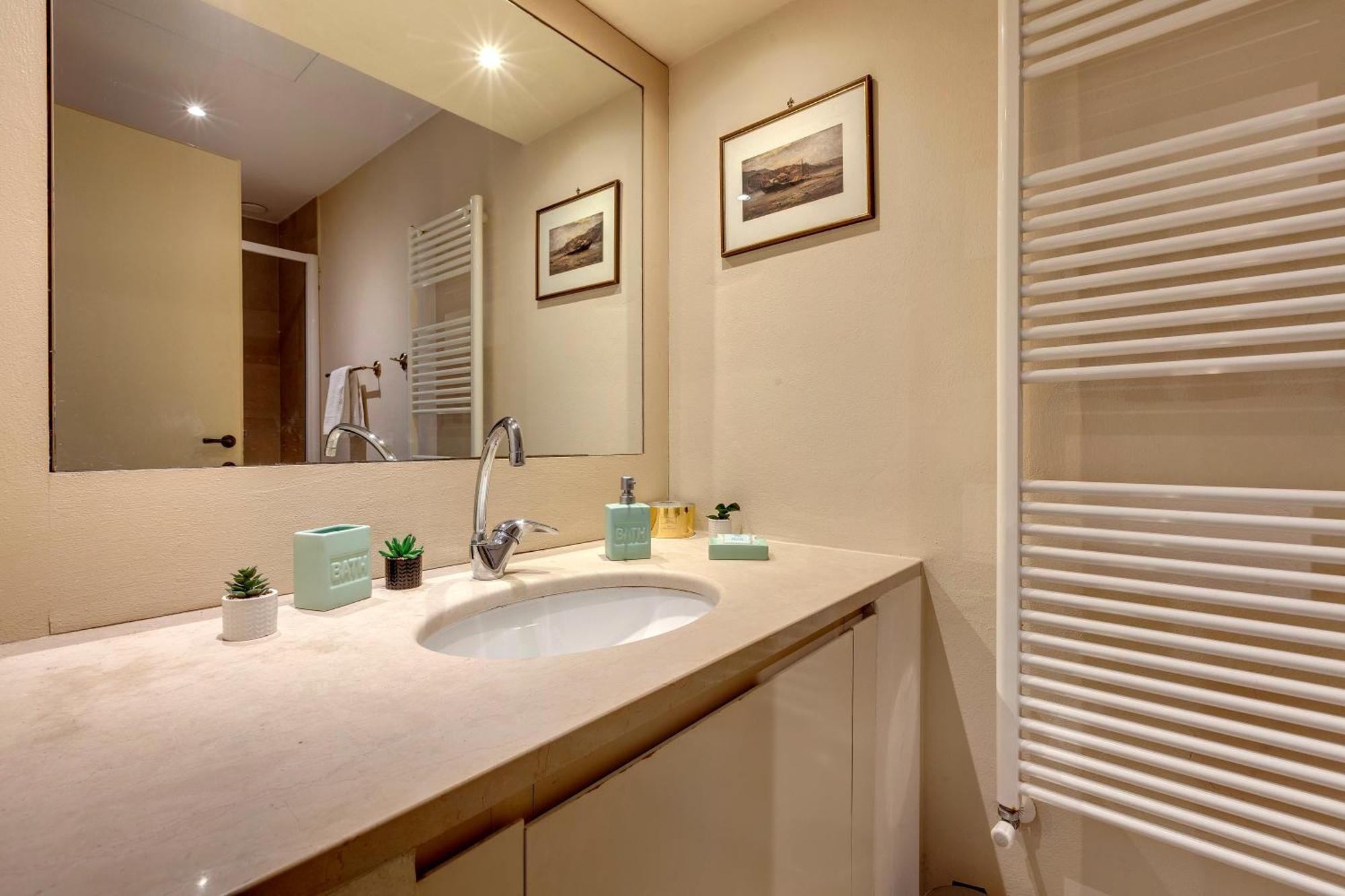 Golden House Apartment Флоренция Екстериор снимка
